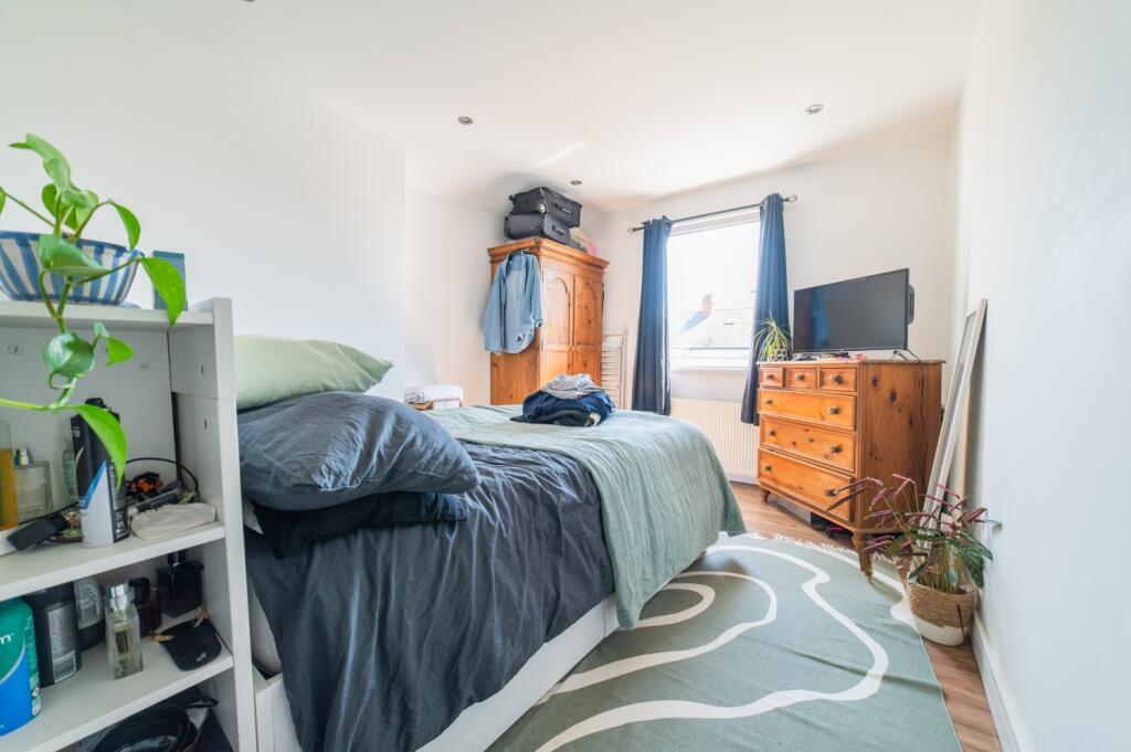 Call 02920 454555 to secure your viewing_1