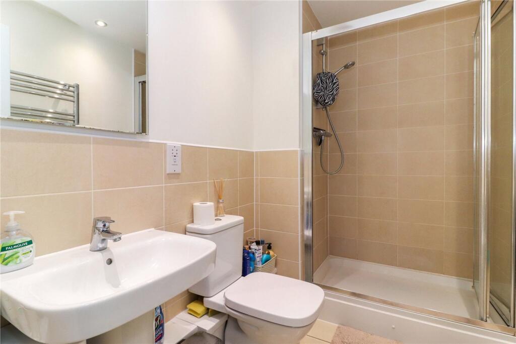 En Suite Shower-Wc