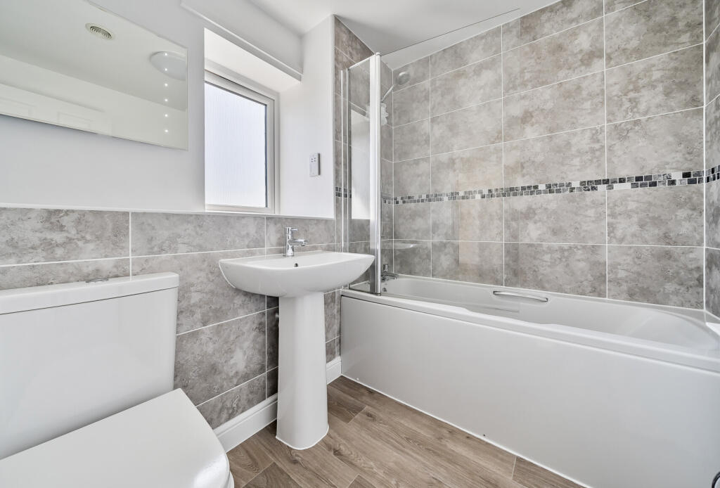 1330208-9-68839f6...