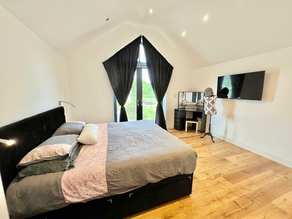 PHOTO-2023-05-08-21-40-22 (14).jpg