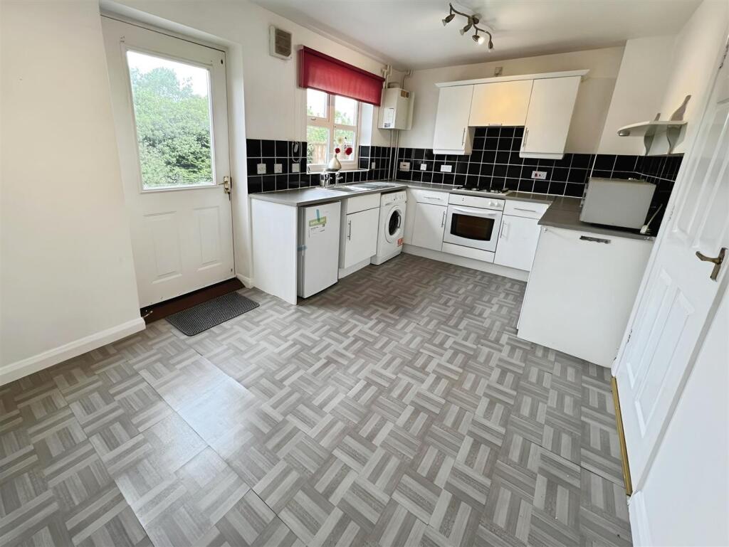 Shades Close, Croft, Leicester