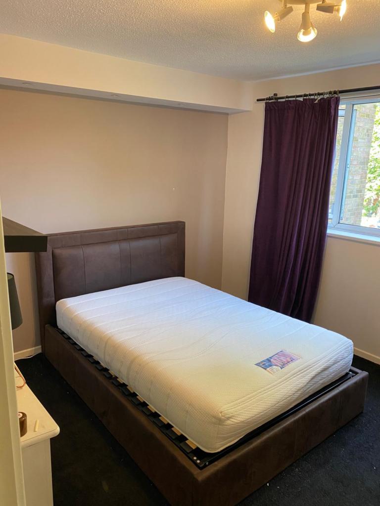 4 Bedroom