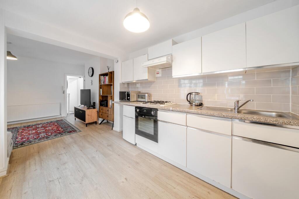 Picture No. 04