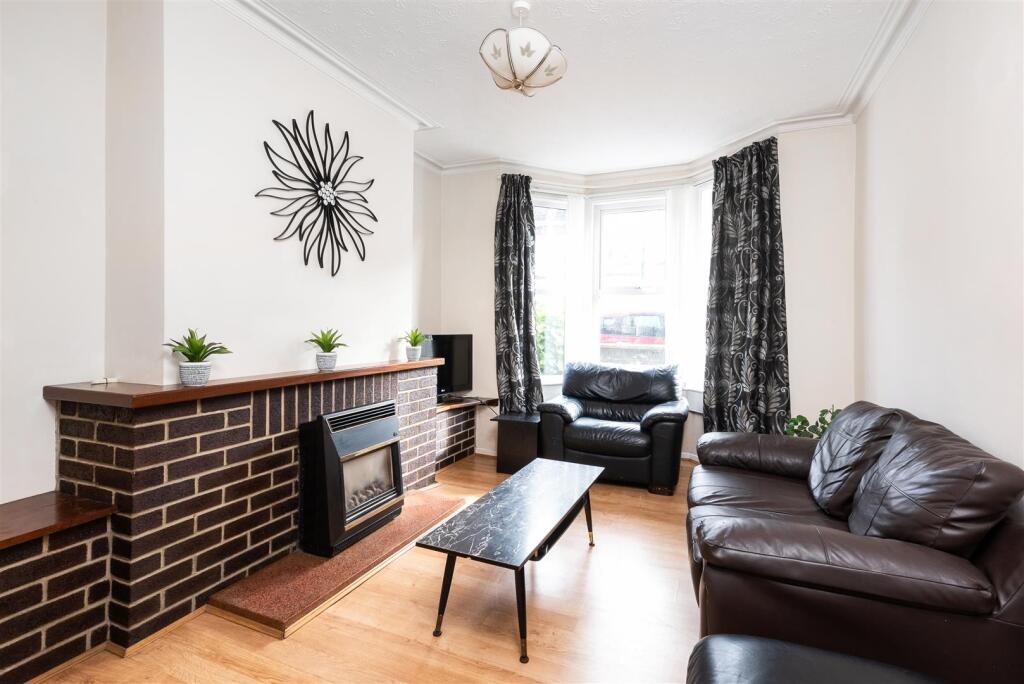 23 Arlington Road-3.jpg