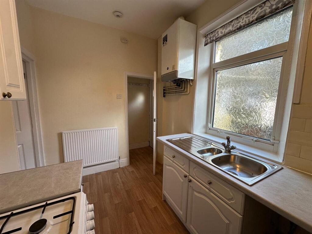 Kitchen pic.jpg