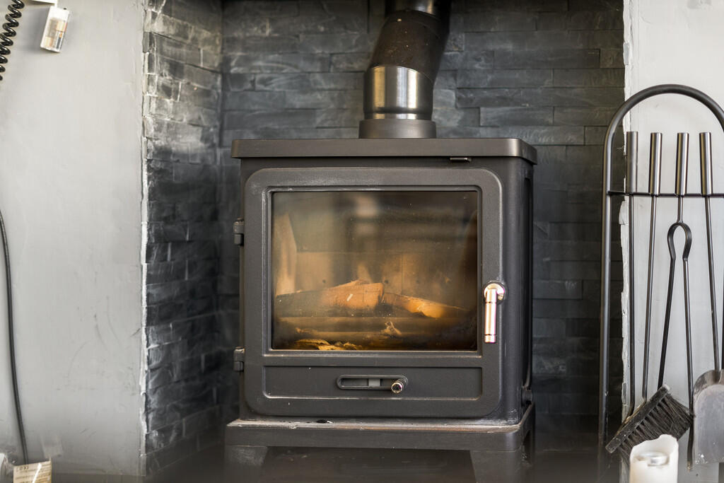 Lounge Fireplace
