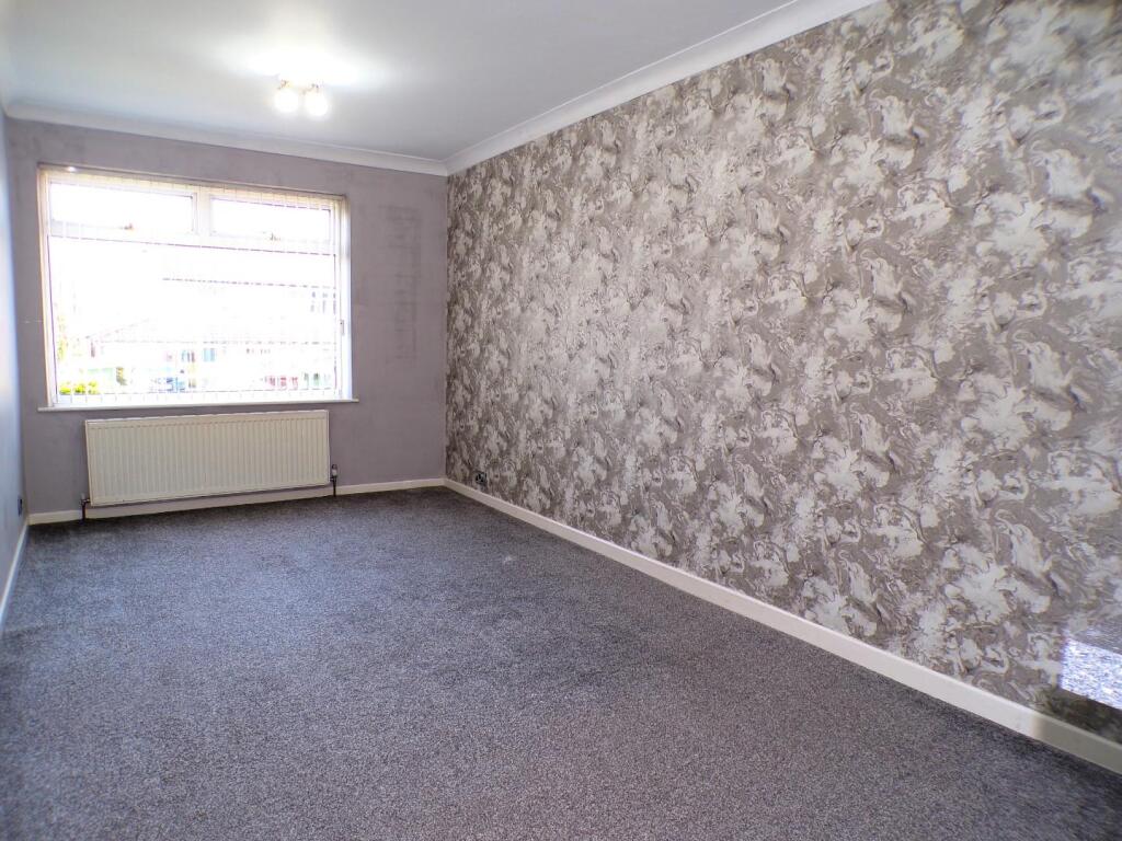 LeicesterRd86din2.JPG