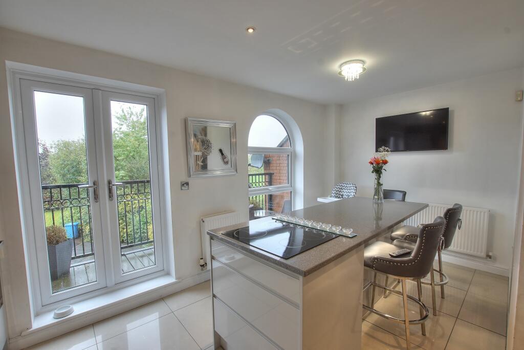 11. Kitchen diner