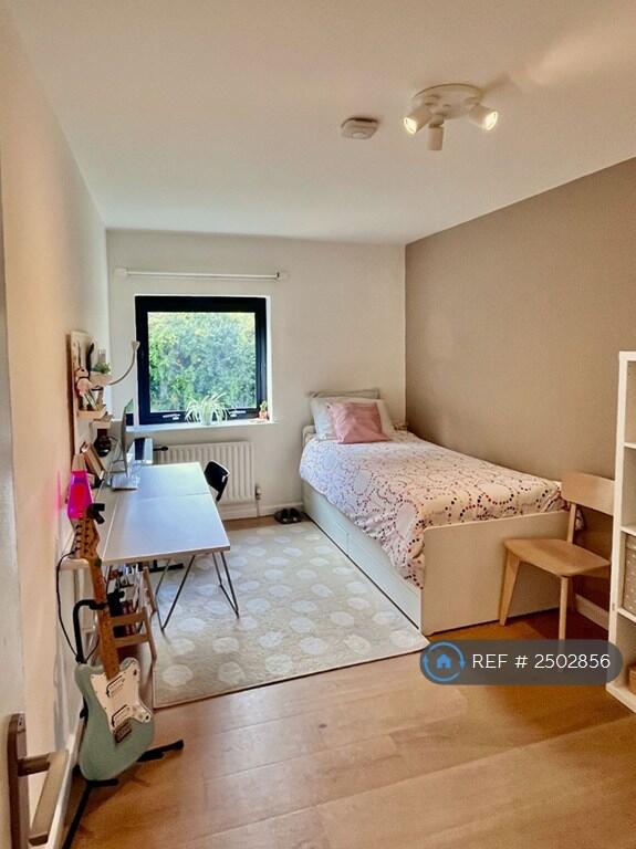 Bedroom 02