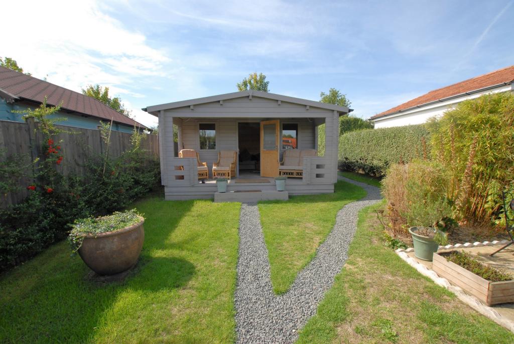 Home office/garden rm