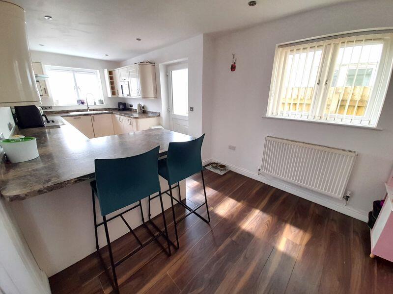 Kitchen/Family Room