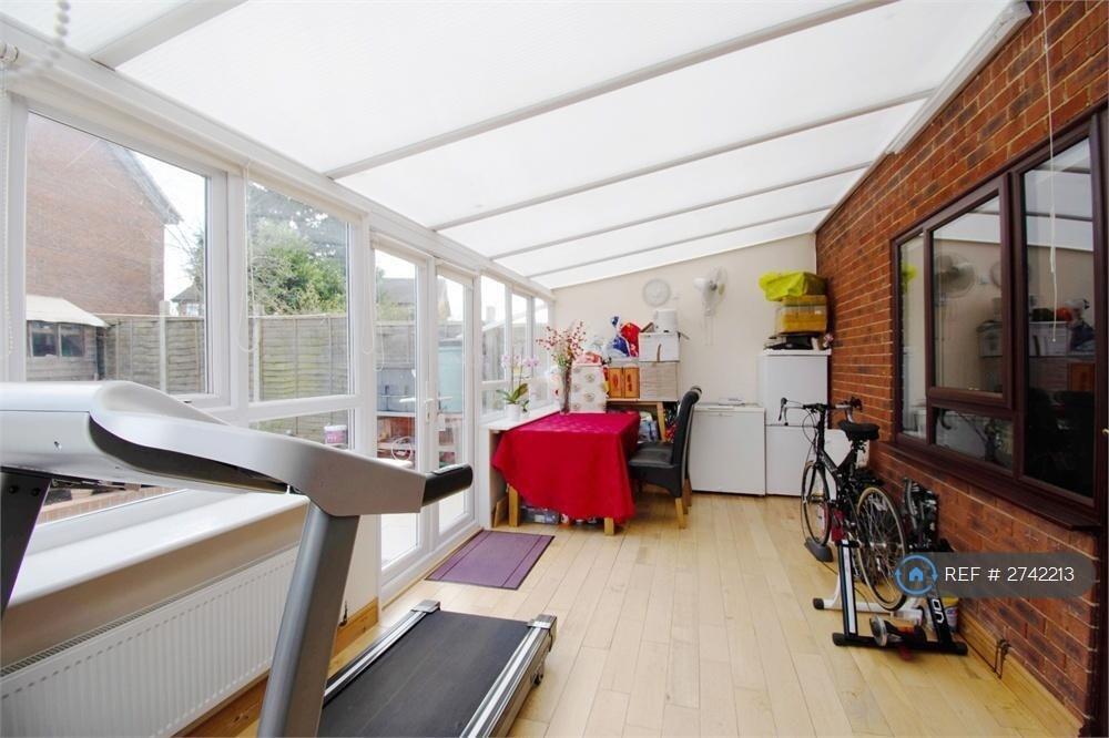 Sirius Close, Wokingham, RG41