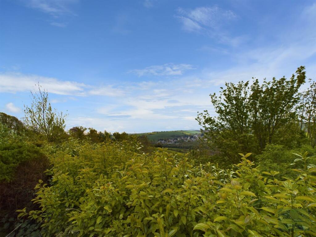 CAM02563G0-PR0046-ST