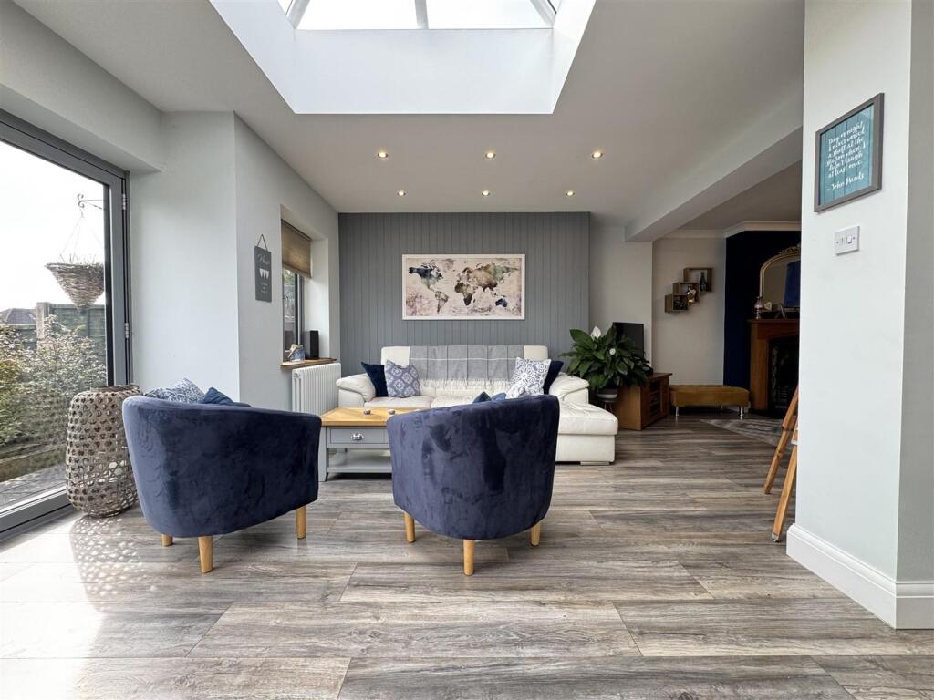 IMG_6138 (Large).JPG