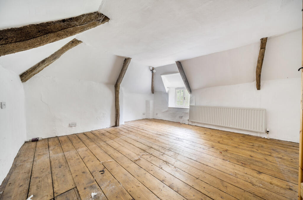 1347054-13-68b6d8...