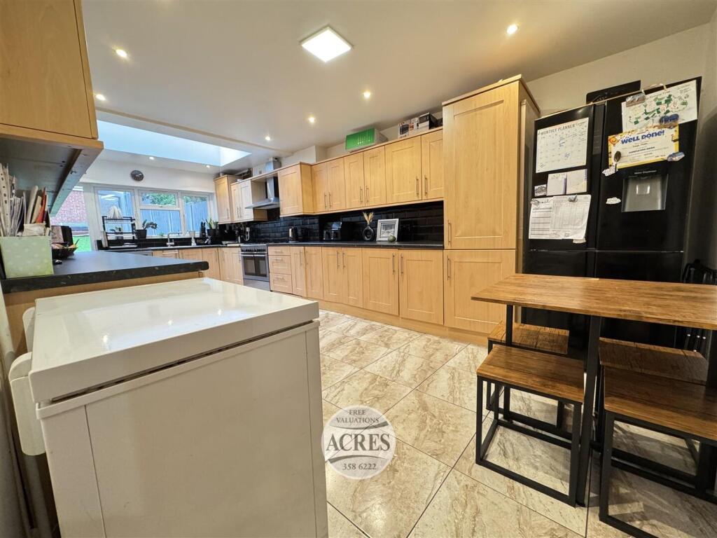 IMG_8674 (Large).jpg