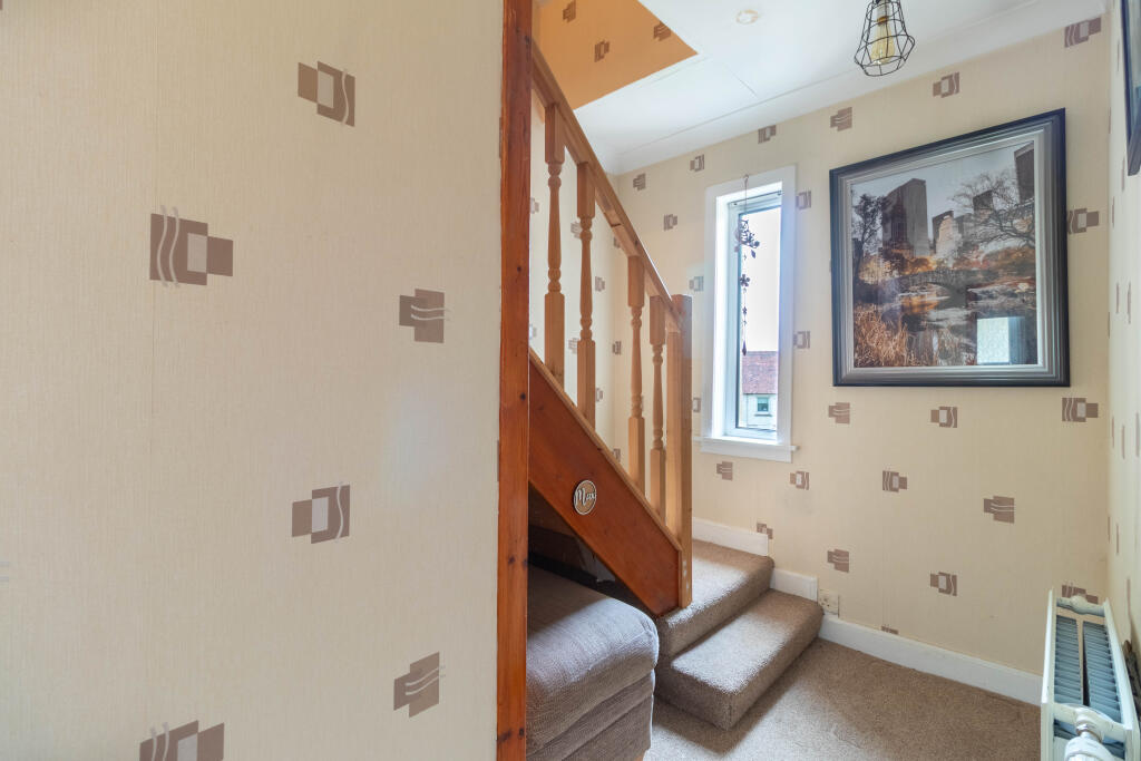 Hallway/Stairwell
