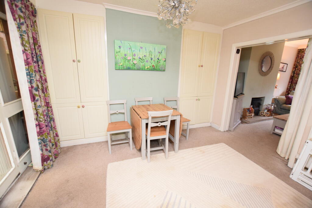 open plan kitchen &amp; dining room