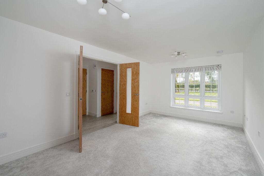 Kilburn Wood Drive, Roslin, Midlothian, EH25