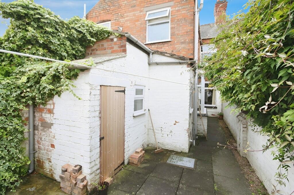 a6af9744-IMG_134_...