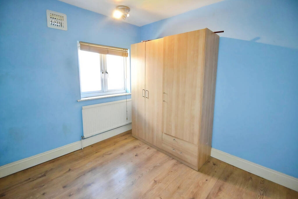 ff8259bf-o_1cimg8pi31avk1qlb6ilcvv260t