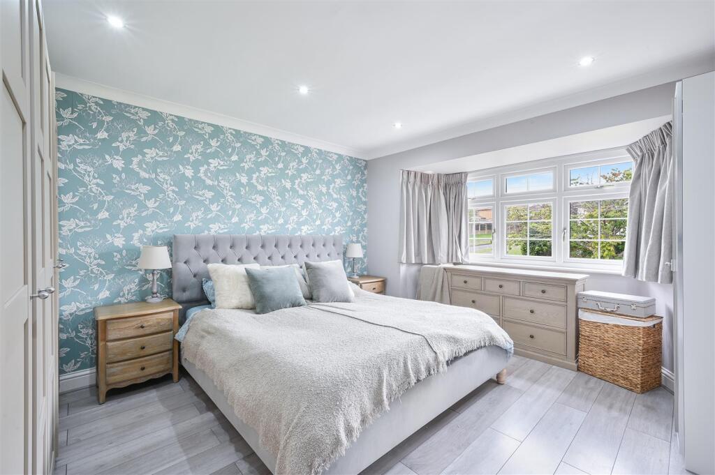 NORTH VIEW CRESCENT,  (12).jpg