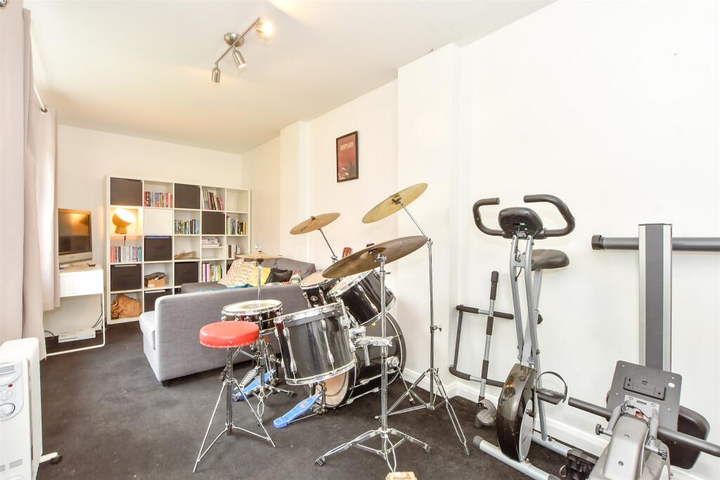 Room 1