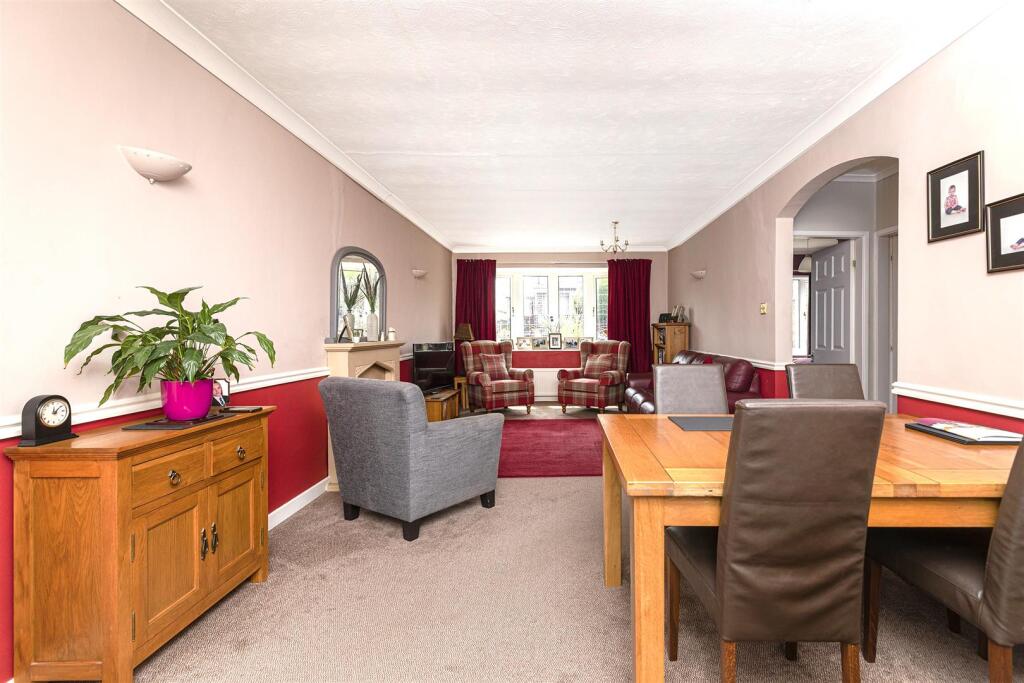 Bramleys Estate Agents - Kaye Lane - Almondbury (1