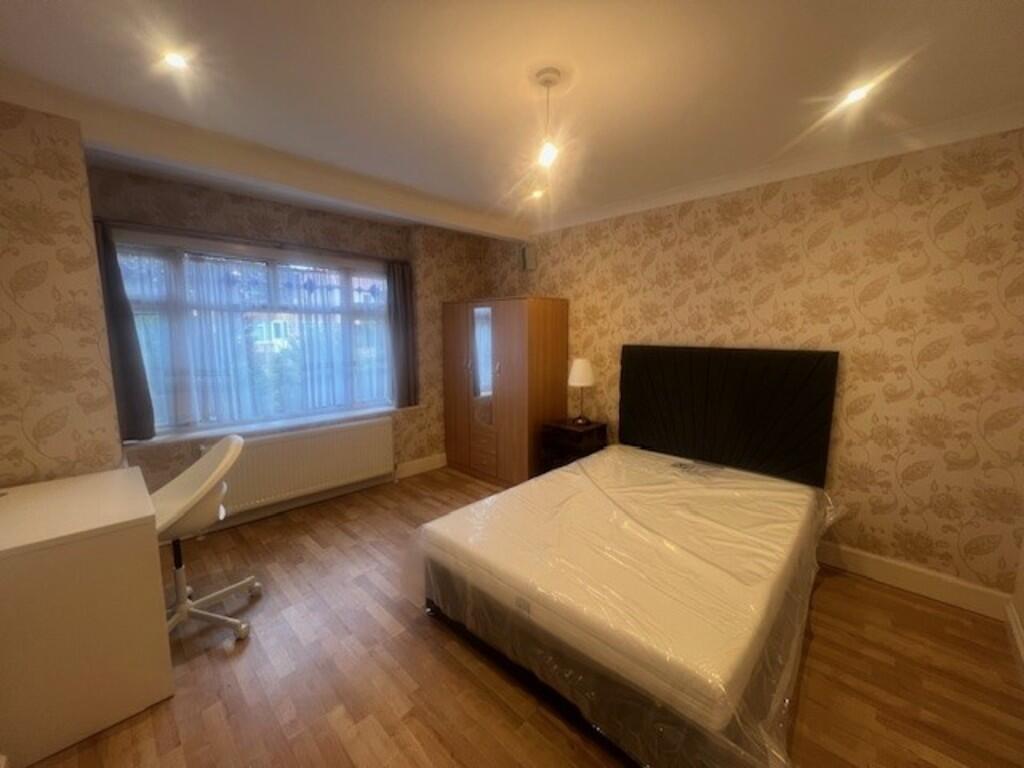 GROUND FLOOR 850P...