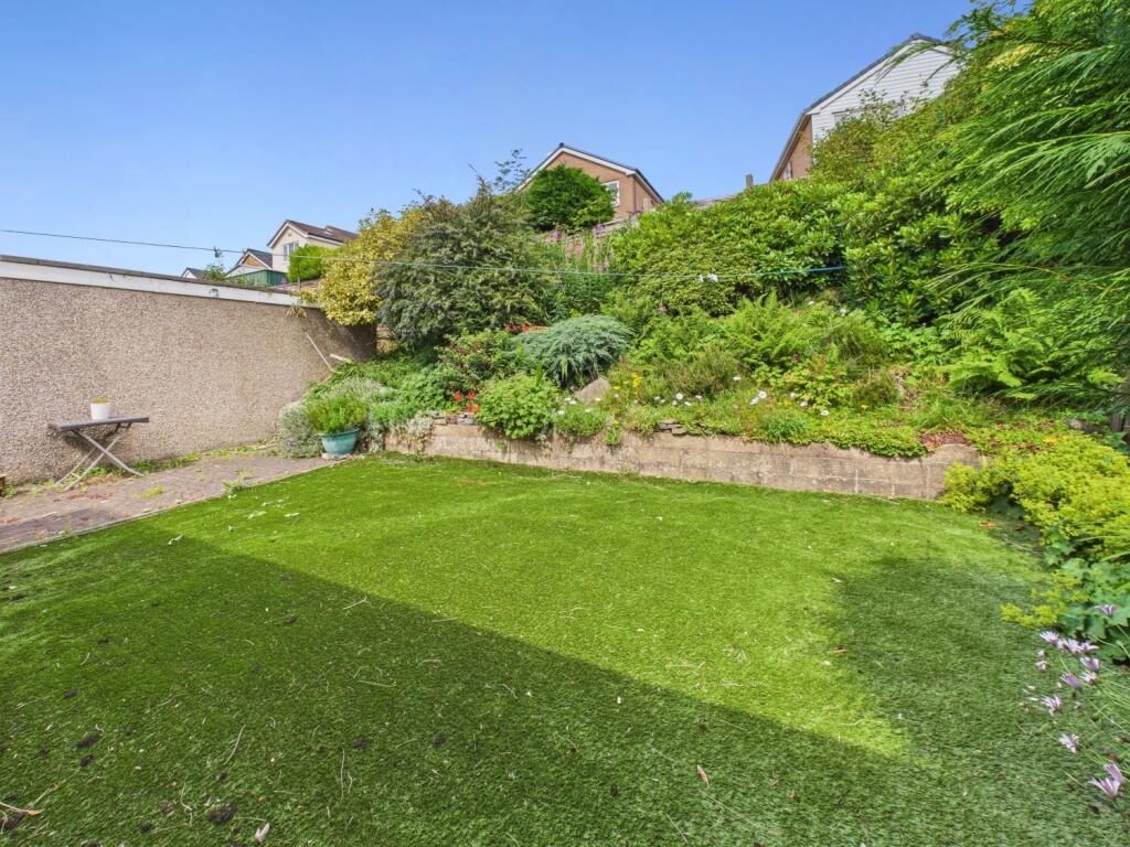 Artificial Turfed Rear Garden