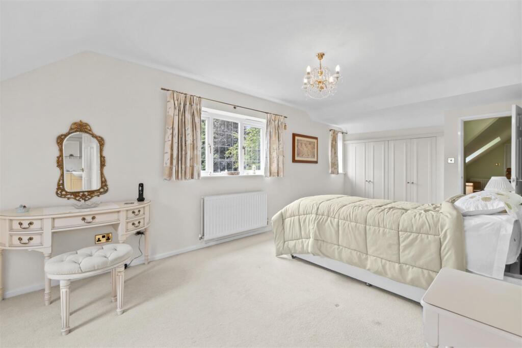 Full size-10 (Large).jpg