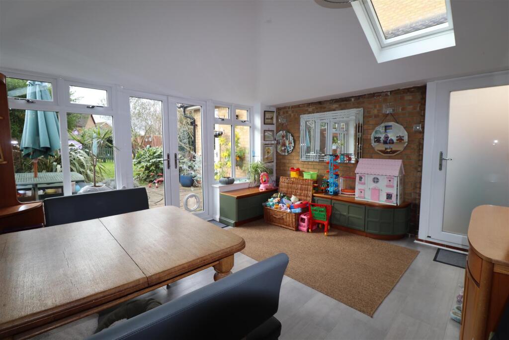 Dining Room/Play Room