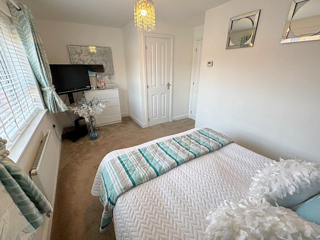 bedroom one to do...