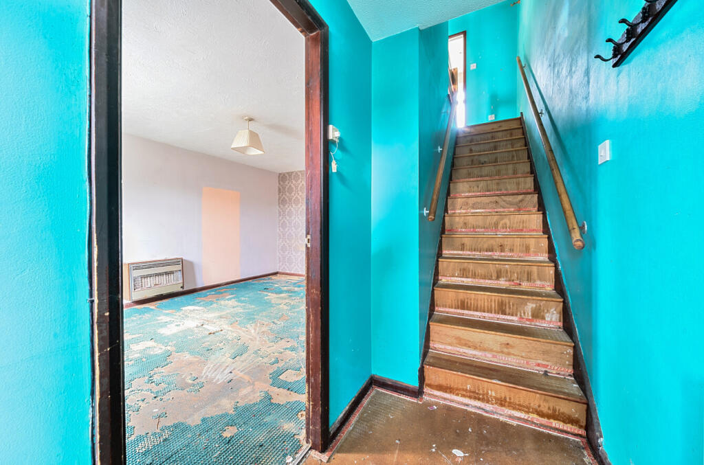 1305155-16-684ac1...