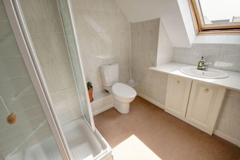 Bedroom 2 En-Suite