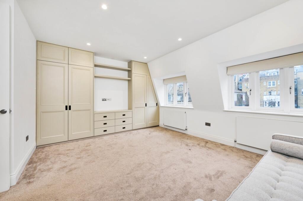 KFH_-_Sloane_Avenue_