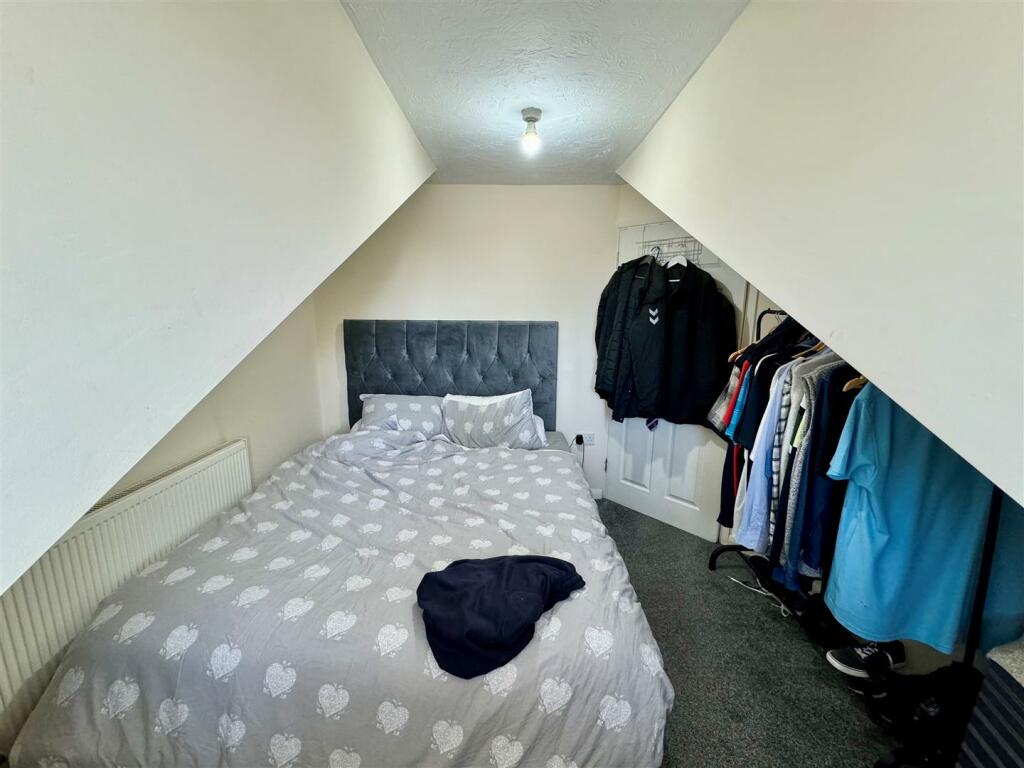 Bedroom.jpg