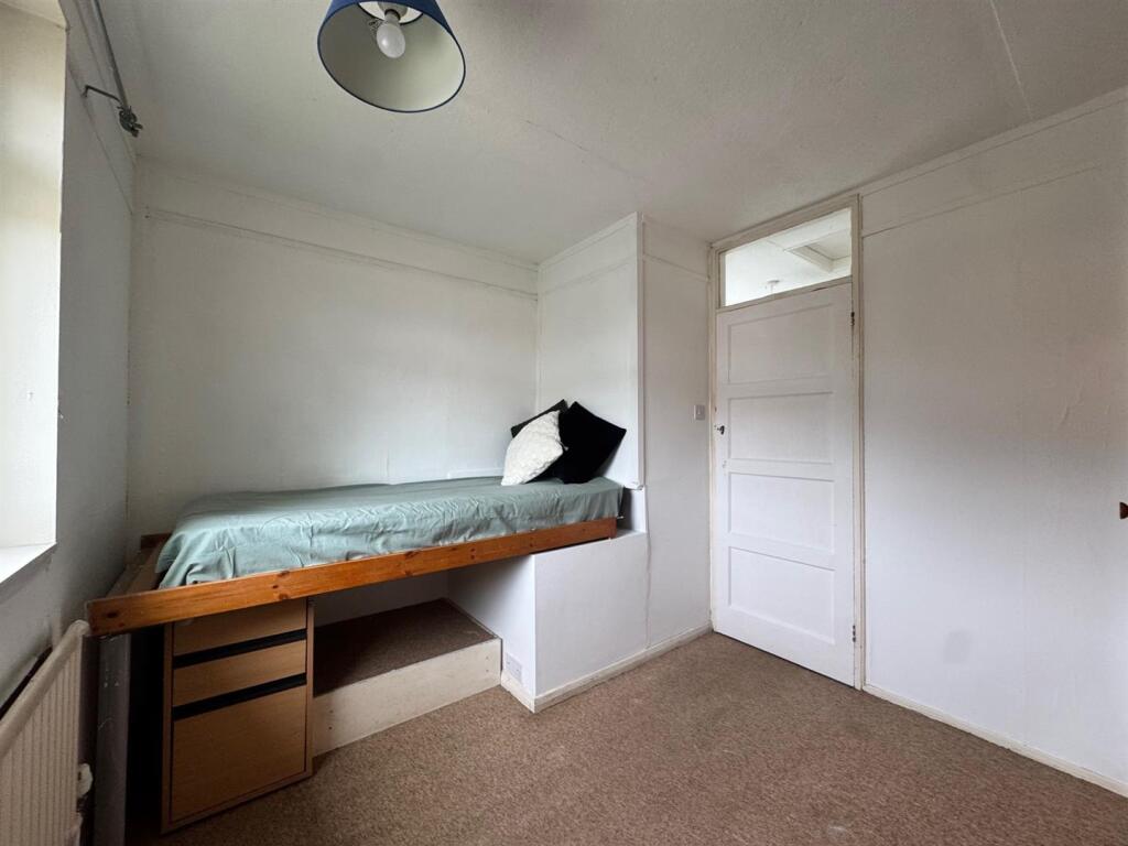 Room 3.jpg