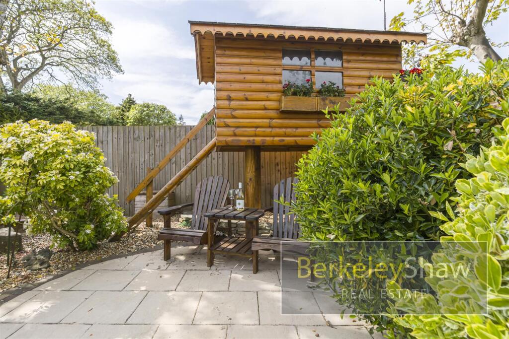 2 Mayfield Court Victoria Road Formby L377JL 032.j