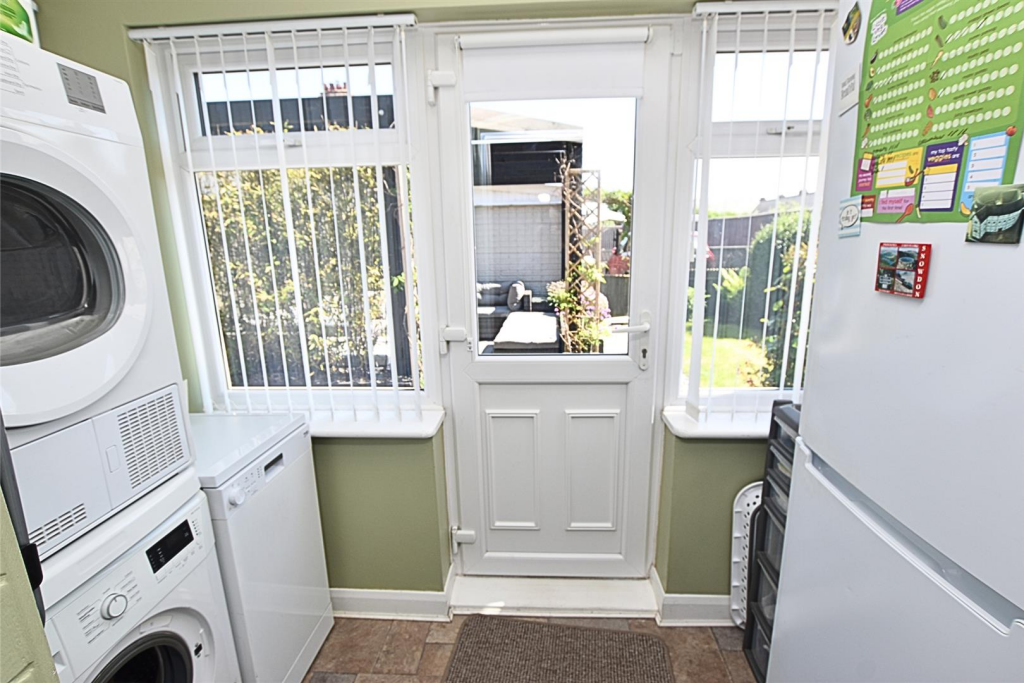 UTILITY/PORCH
