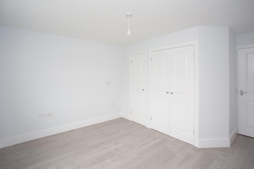14 Avenue rd 4.jpg