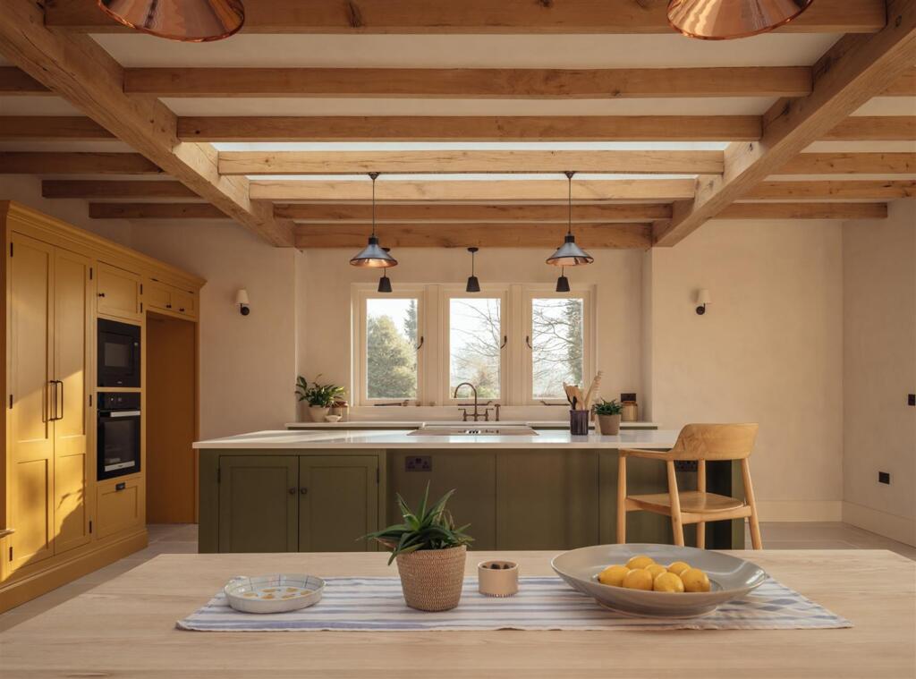 ManorHouse-Kitchen2.jpg