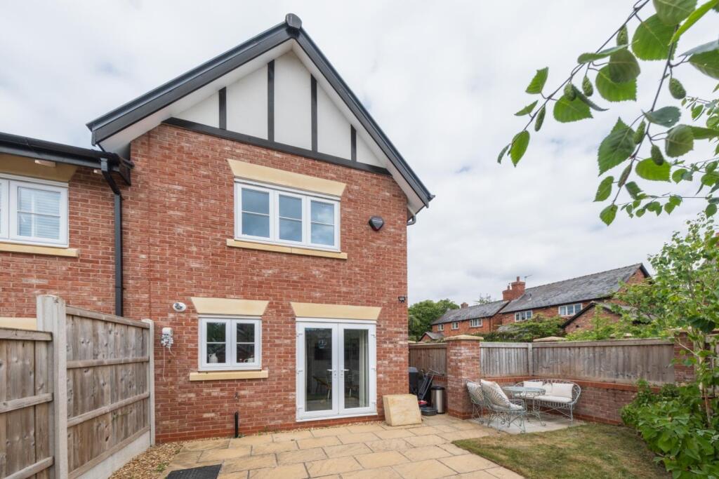 7 Daffodil Lane-024.jpg