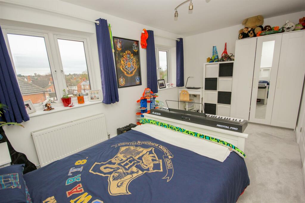 Bedroom 2.jpg