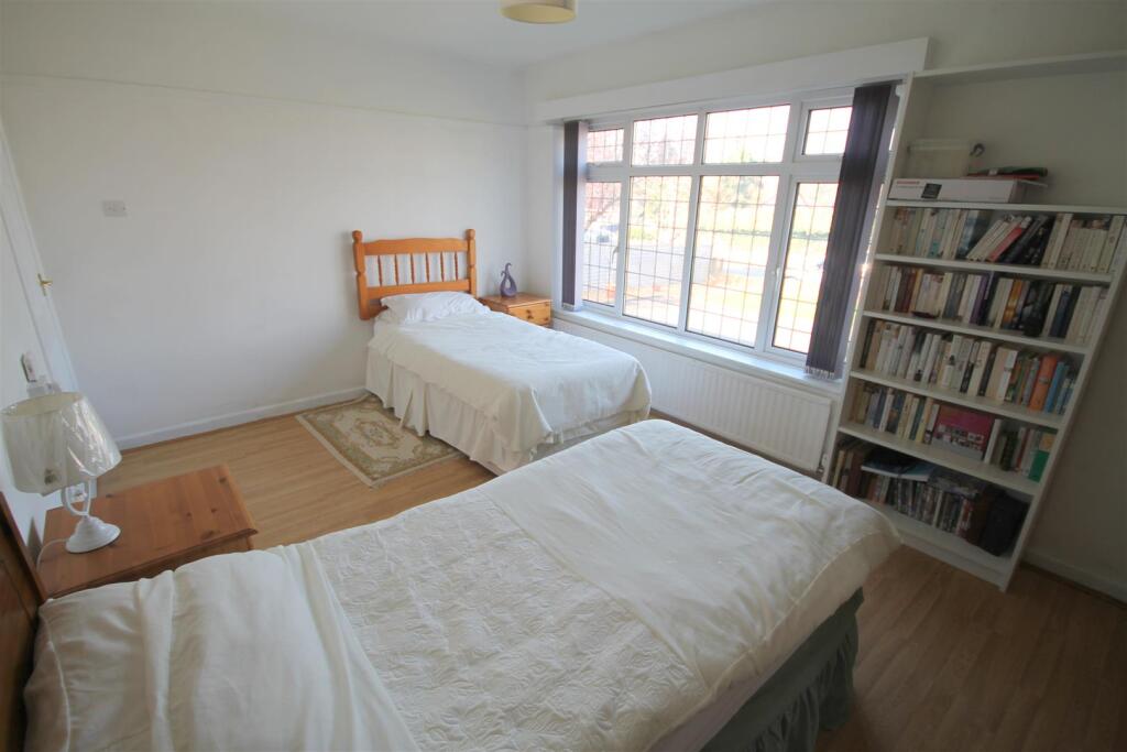 BH Bedroom ai.JPG