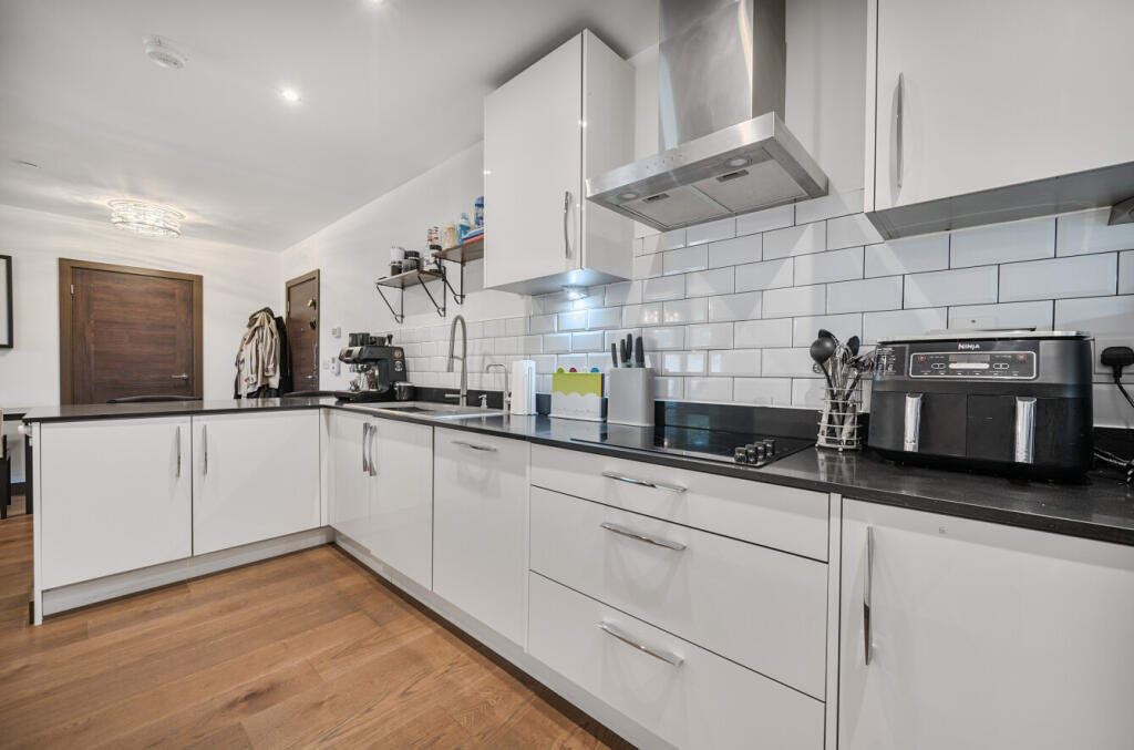 1319824-3-6867af8...