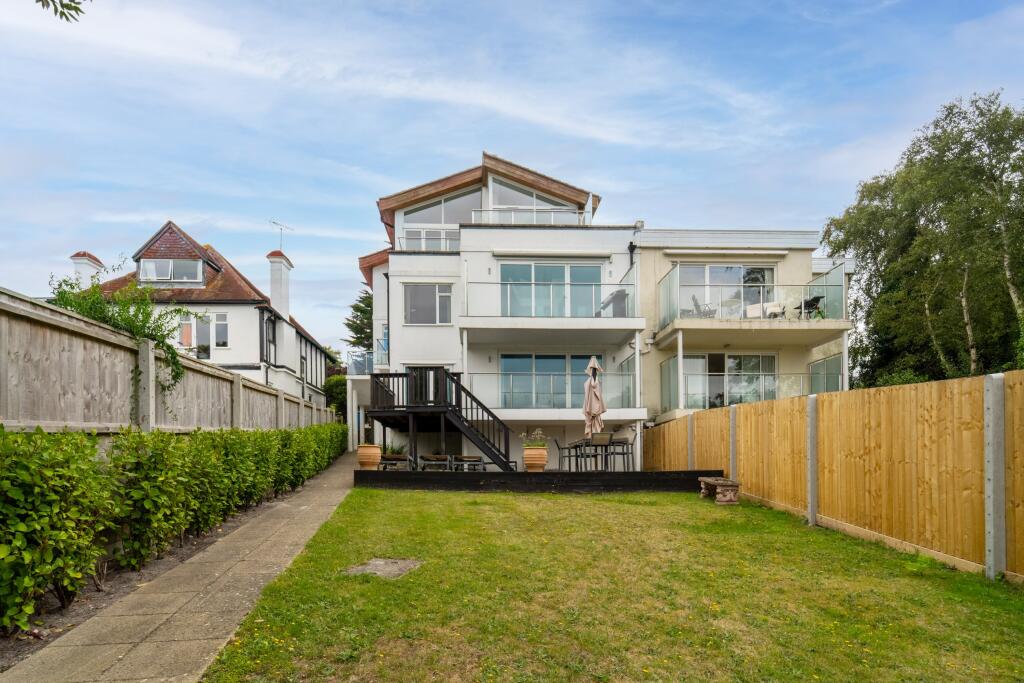 Byron Bay - By Ben P