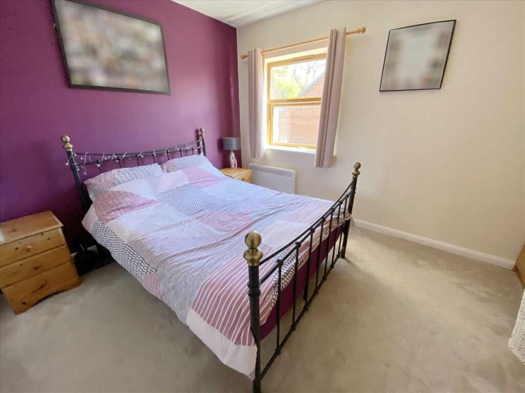 Bedroom 1:
