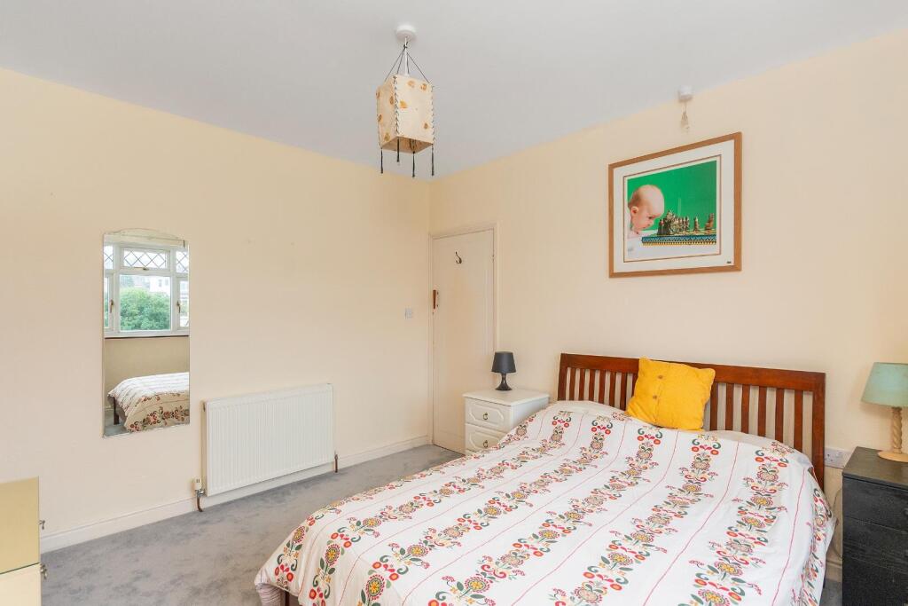 1F7A0HD - Bedroom G.jpg