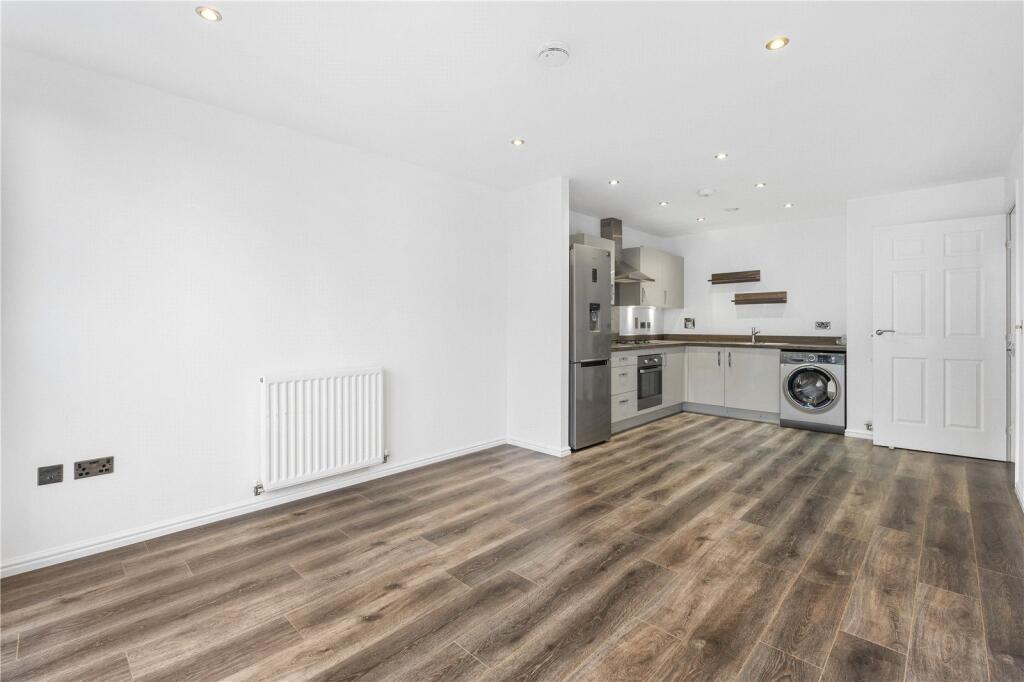 Arneil Place 14